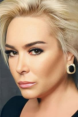 Özlem Savaş profile photo