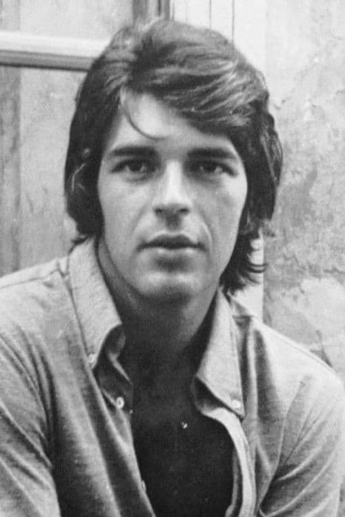 César Godoy profile photo