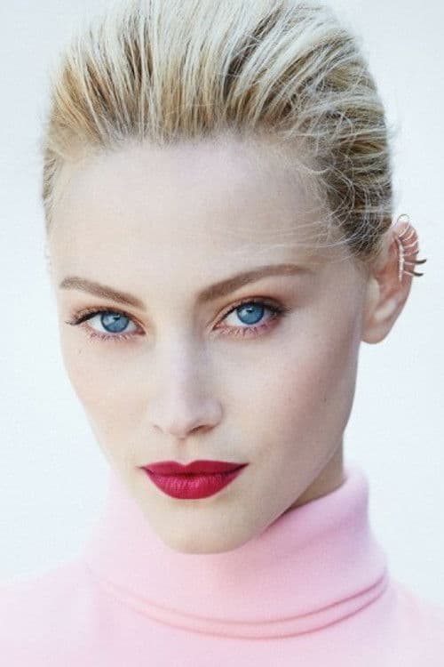Sarah Gadon profile photo