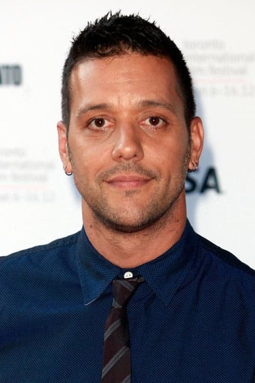 George Stroumboulopoulos profile photo