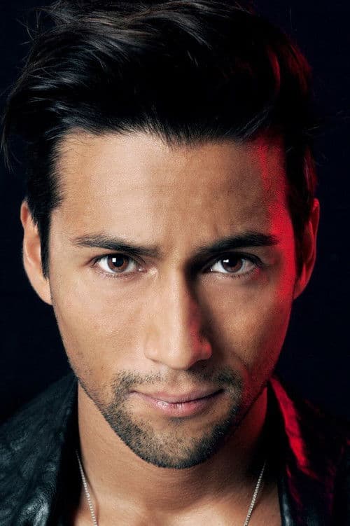 Alvaro Estrella profile photo