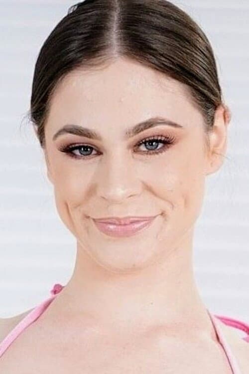 Josie Tucker profile photo