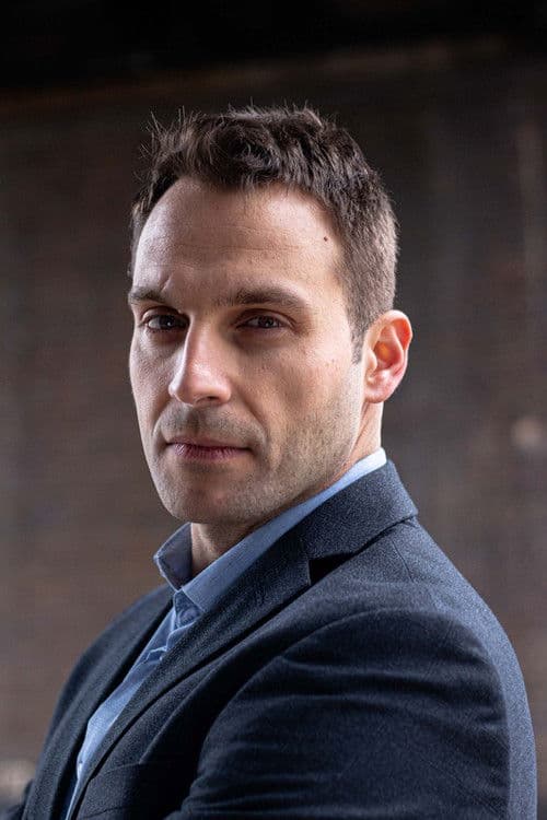 Mladen Petrov profile photo