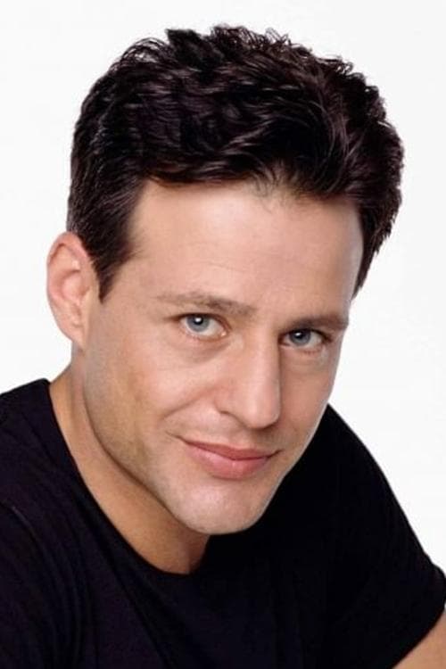Louis Mandylor profile photo