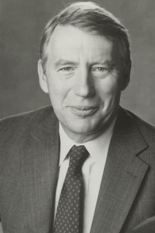 Robert MacNeil profile photo