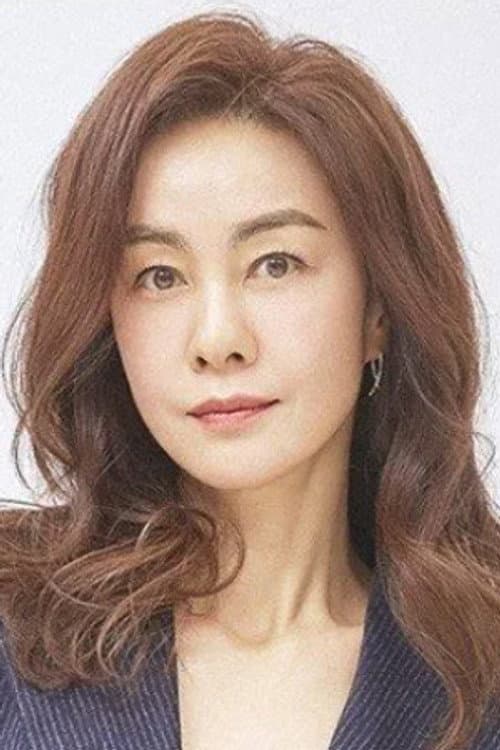 Jang Yoon Jeong profile photo