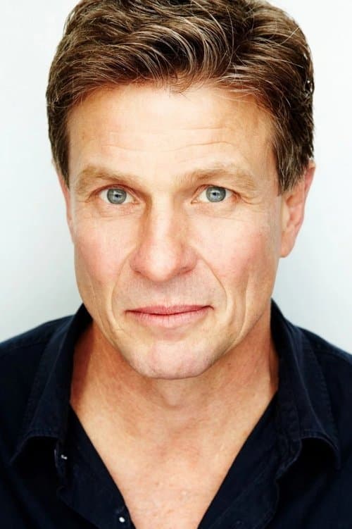 Mark Lee profile photo