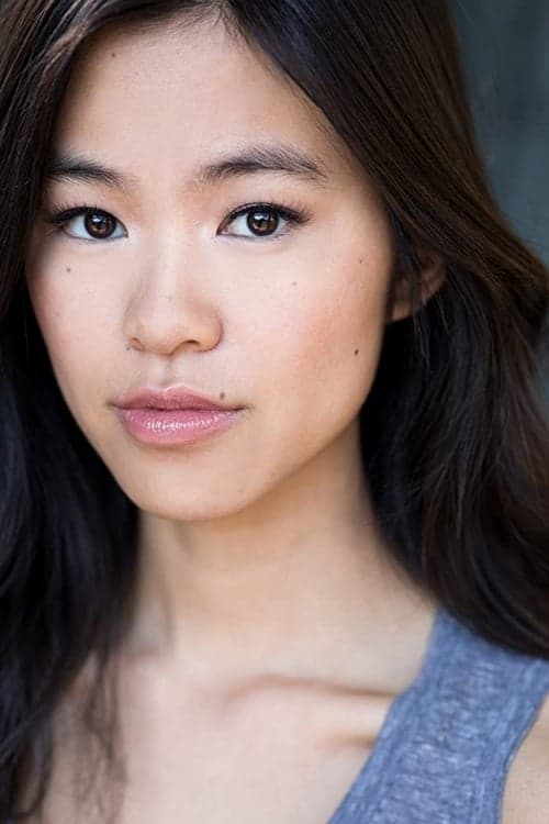 Tiffany Espensen profile photo