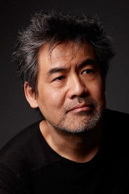 David Henry Hwang profile photo