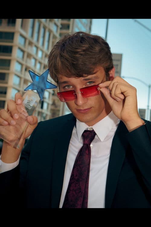 Carter Hellwarth profile photo