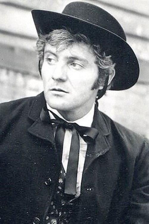 Carlos East profile photo