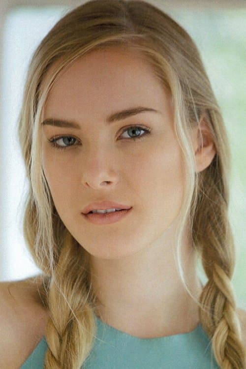 Emma Bellomy profile photo