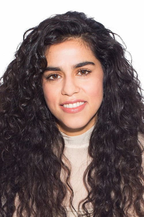 Mona Chalabi profile photo