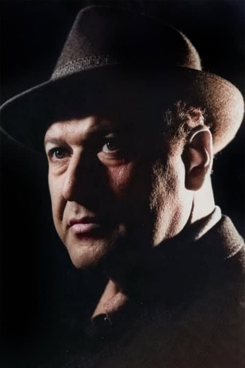 Cüneyt Gökçer profile photo