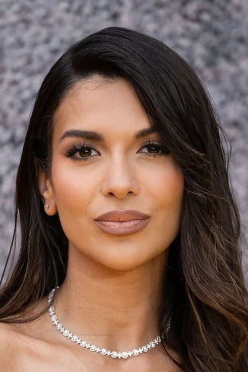 Ekin-Su Cülcüloğlu profile photo