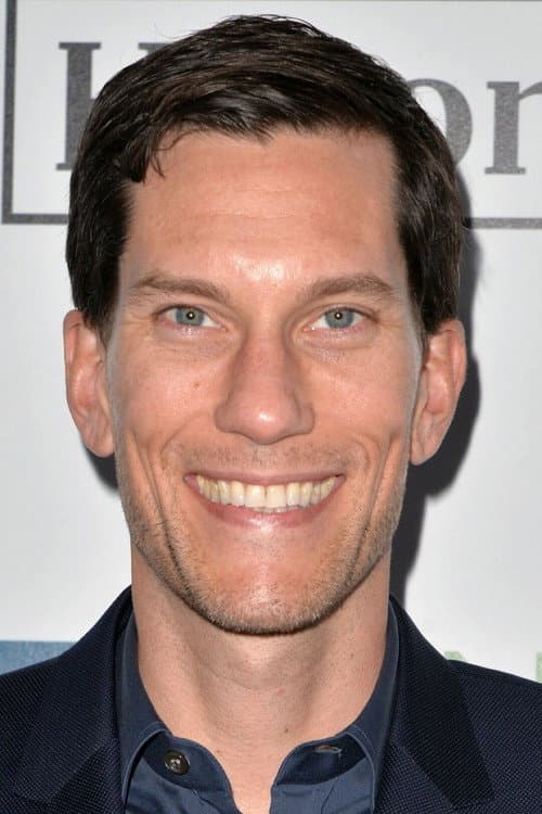 Peter Nowalk profile photo