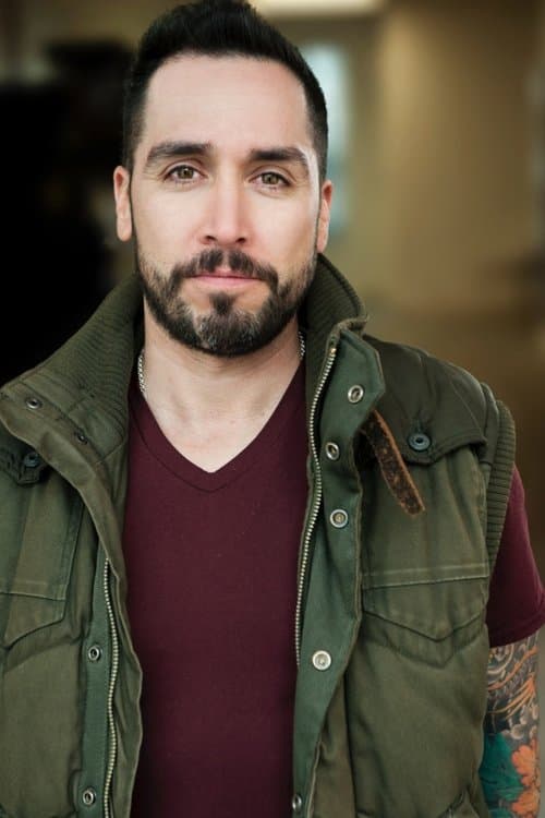 Alonso Oyarzun profile photo