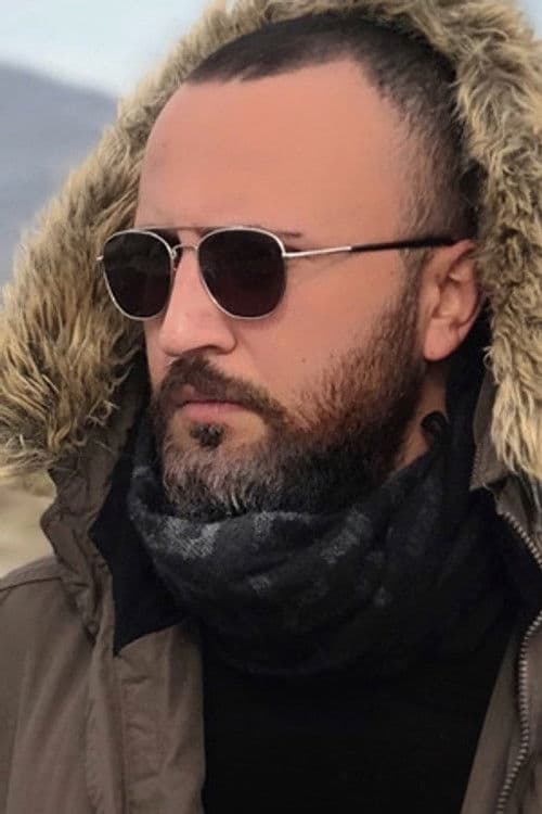 Tayfun Belet profile photo