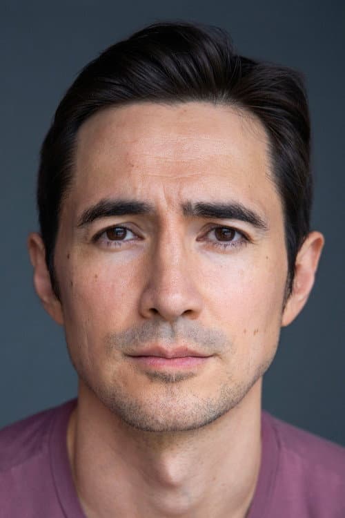 Alex Wyndham profile photo