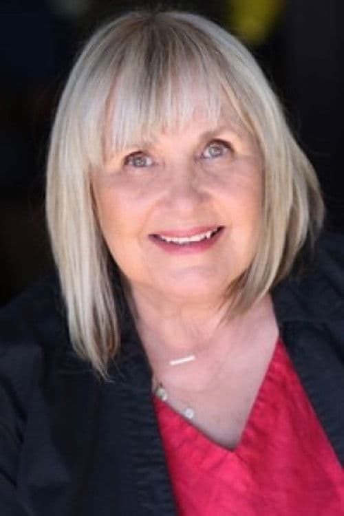 Julie Ariola profile photo