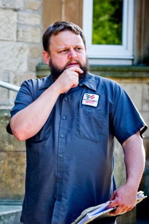 Iain Davidson profile photo