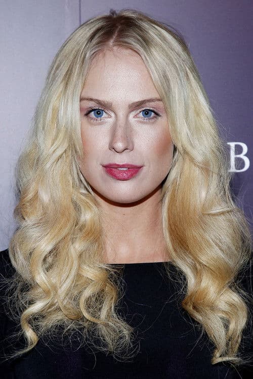 CariDee English profile photo