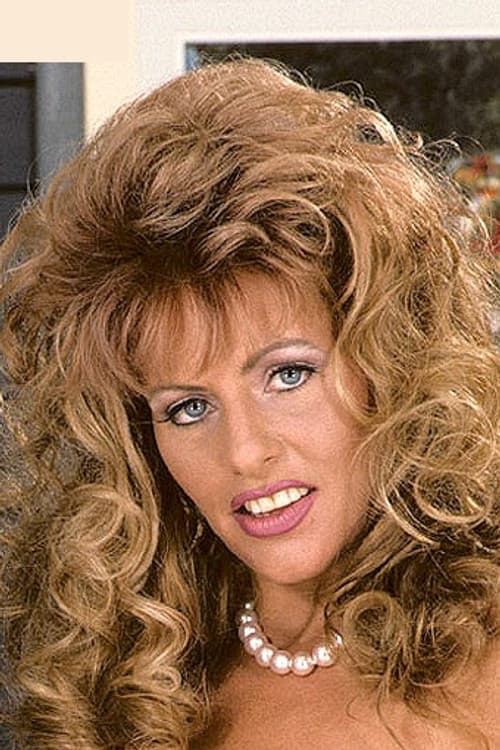 Toppsy Curvy profile photo