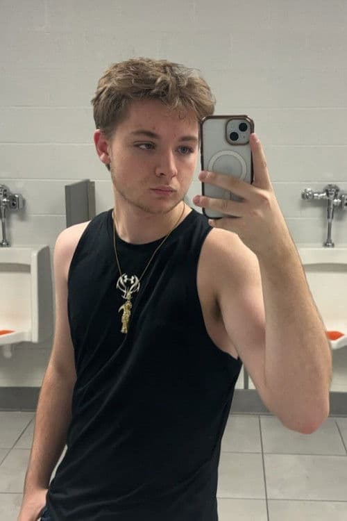 Collins Perry profile photo