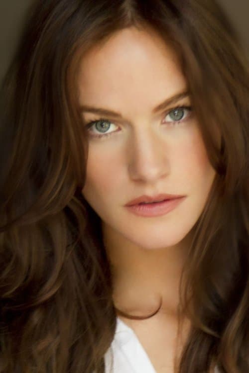 Kelly Overton profile photo