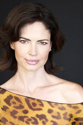 Justine Eyre profile photo