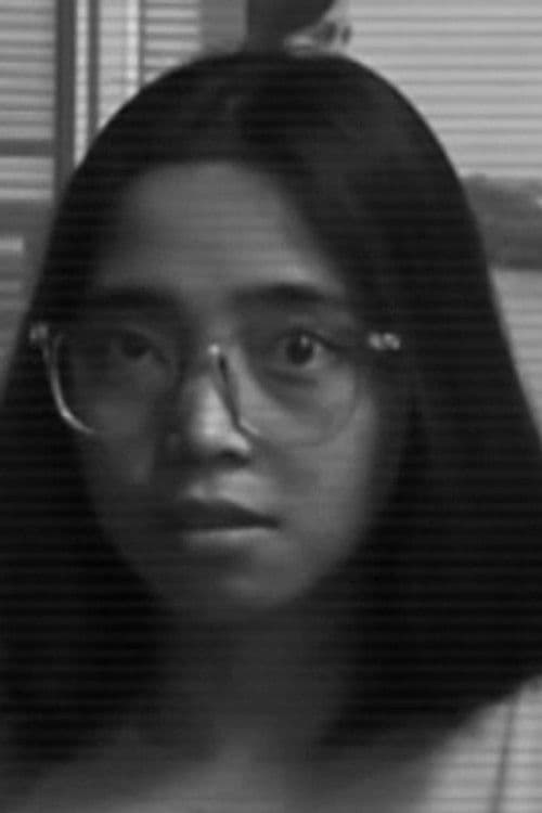 Puteri Lestari profile photo