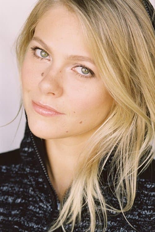 Lily Cowles profile photo