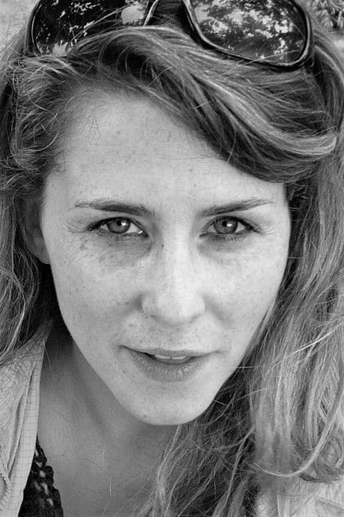 Claire Dix profile photo