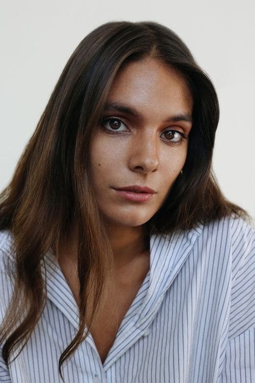 Caitlin Stasey profile photo