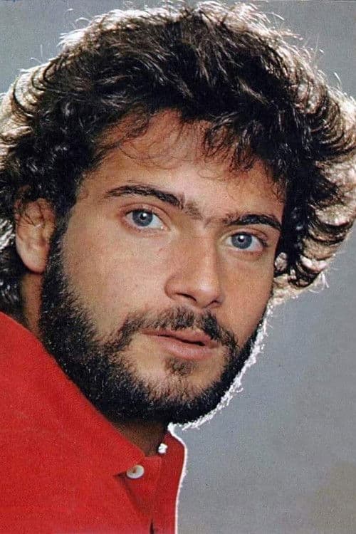 Lauro Corona profile photo