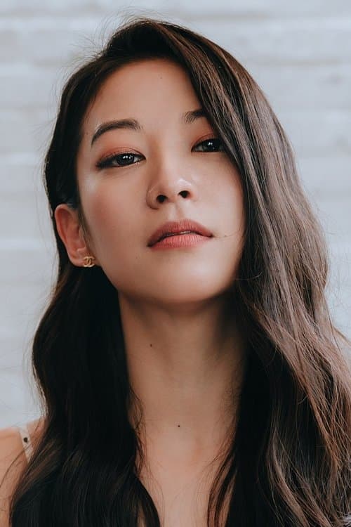 Arden Cho profile photo