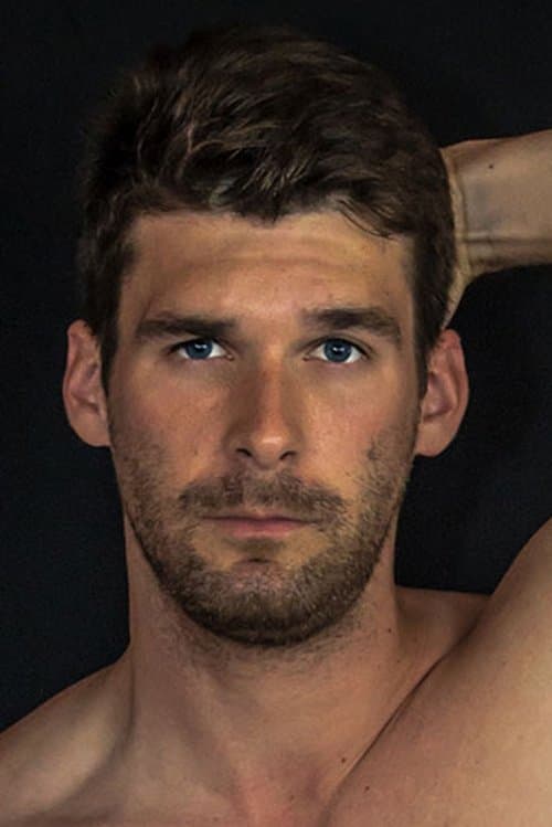 Dustin Holloway profile photo