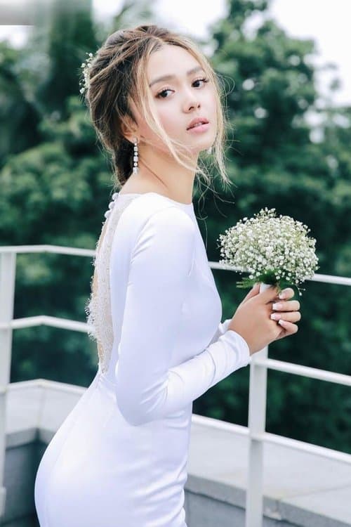 Shwe Hmone Yati profile photo