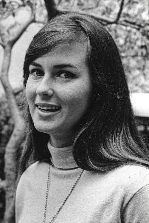 Helô Pinheiro profile photo