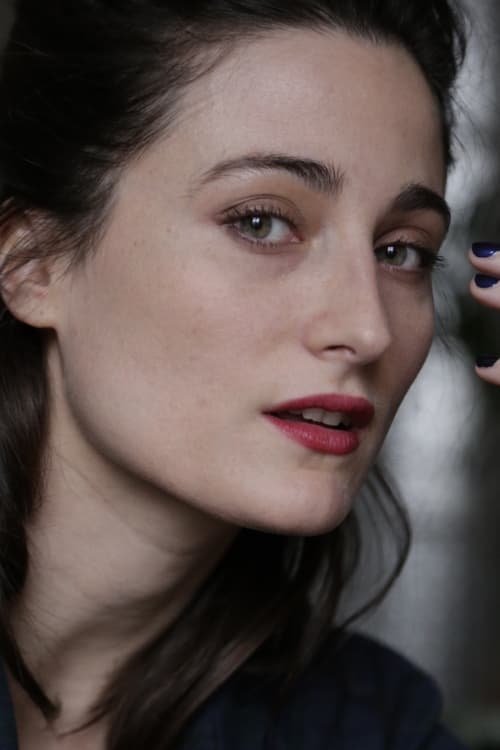 Chloé Astor profile photo