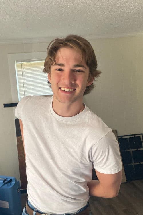 Sean Martin profile photo