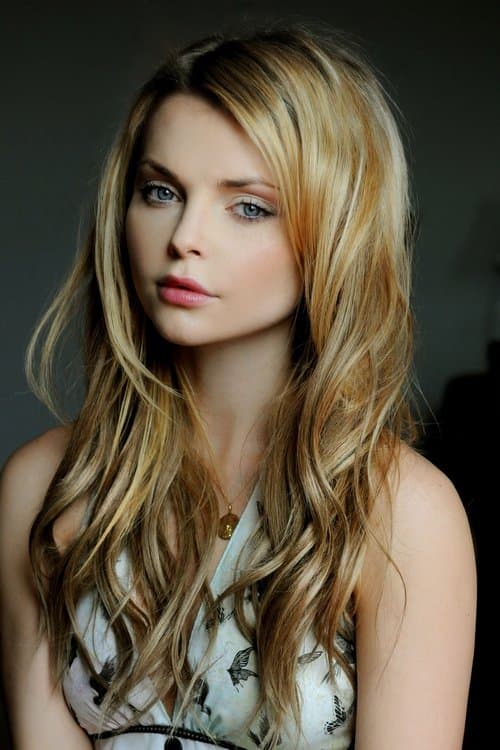 Izabella Miko profile photo