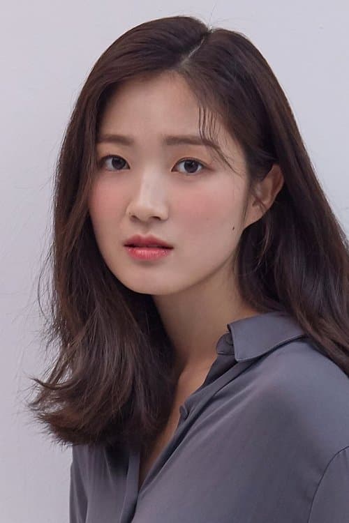 Kim Hye-yoon profile photo