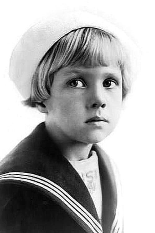 Georgie Stone profile photo