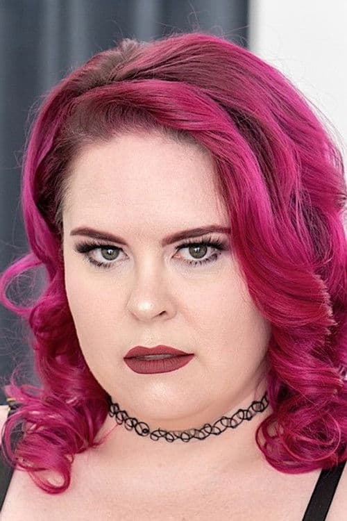 Scarlet Peach profile photo