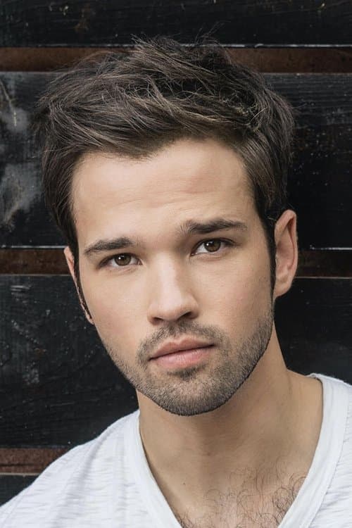 Nathan Kress profile photo