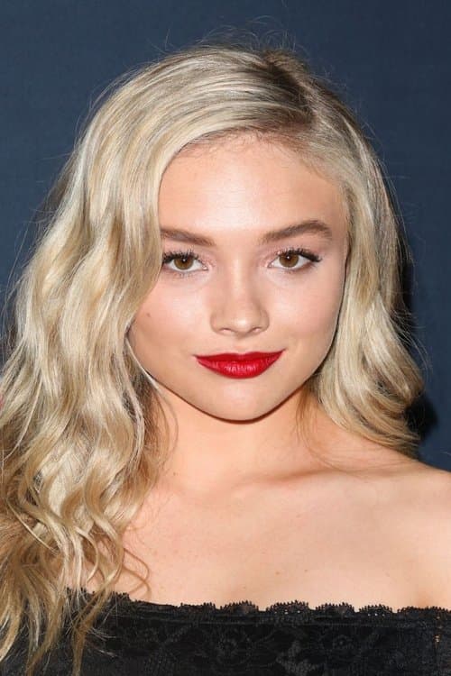 Natalie Alyn Lind profile photo