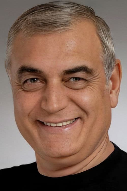 Halit Ergör profile photo