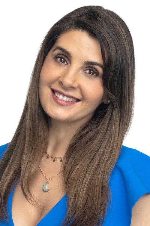 Mayrín Villanueva profile photo