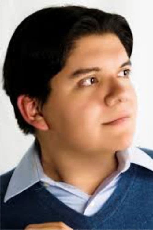 Víctor Hernández profile photo